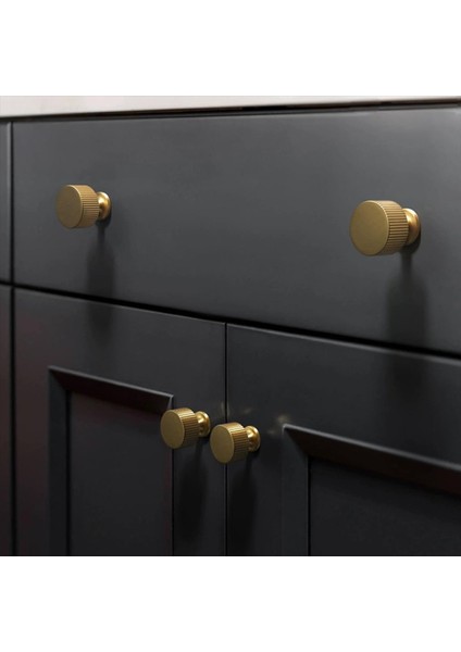 4pcs Katı Pirinç Dolap Düğmeleri, Dolap Çekmecesi Dresser Altın Düğmelerini Çeker Modern Kollar Düğmeler (1X1INCH/28MMX28MM), Fırçalanmış (Yurt Dışından) modelleri