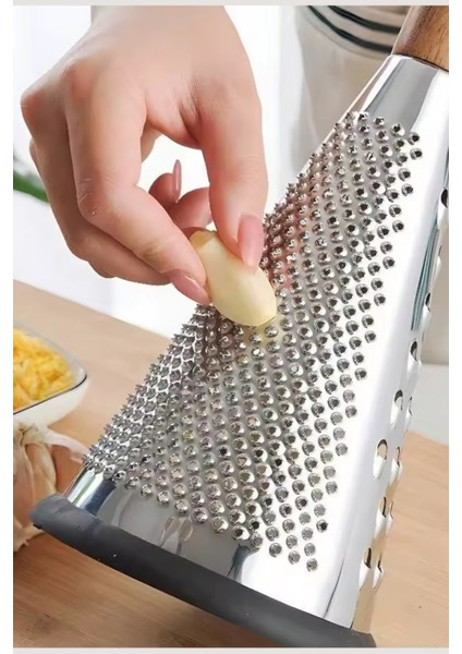 Ahşap Saplı Modern Paslanmaz Çelik Koni Rende 24 x 12 cm