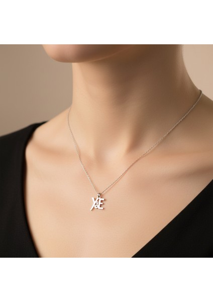 925 Ayar Gümüş Kolye E&y SM11375