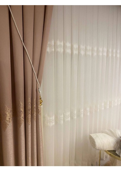 Mandevilla Pembe FJ612861 1/3 Sık Pile Fon Perde Apm