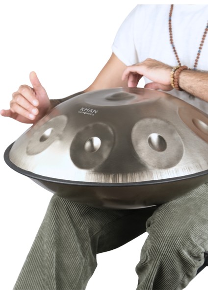 Handpan Seti – El Yapımı Lumina Handpan + Ahşap Stand + Koruyucu Kenar Hasırı