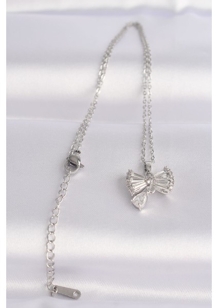 316L Çelik Zincir Gümüş Renk Zirkon Taşlı Kalp Detay Fiyonk Kolye fiyatları