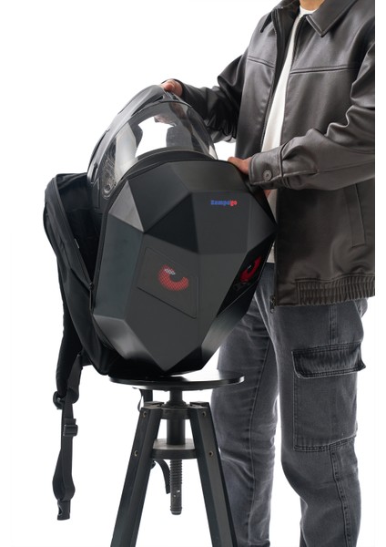 LED Göz Maskeli Akıllı Sırt Çantası – USB Şarj Girişli, Sert Kasa modelleri