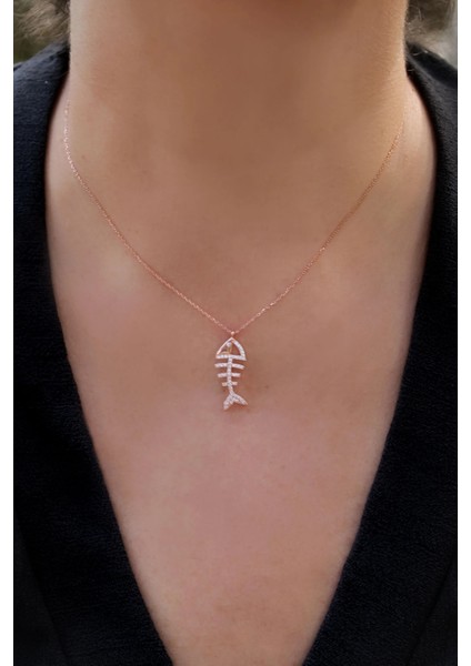 Zirkon Taşlı Balık Iskeleti Gümüş Kolye