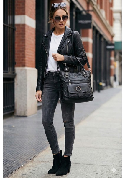 Siyah Düğüm Detaylı Omuz Çantası indirimleri