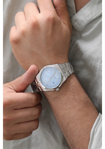 Gümüş Renk Mavi Kadranlı Çelik Erkek Kol Saati