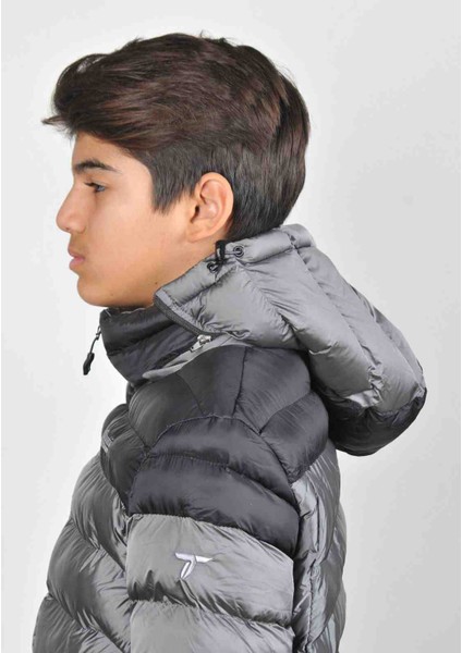 Titanium Omni Heat Çocuk Montu modelleri