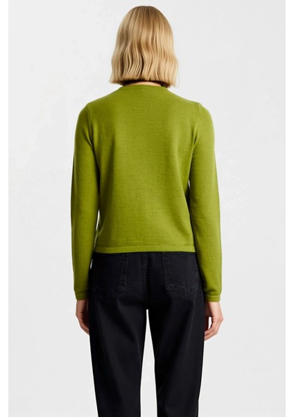 Kadın Bisiklet Yaka Düz Renk Triko Hırka Günlük ve Şık Kombinlerde Tercih Edilen Önemli Bir Parça indirimleri