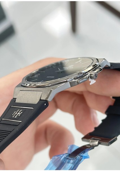 Orijinal Silikon Kordon Ultra Slim Erkek Kol Saati ILKCL127N-04BS fırsatları