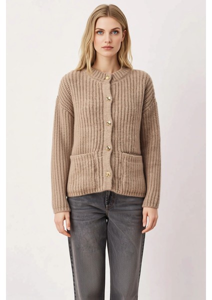 Kadın Kışlık Şık Selanik Örgü Düğmeli Cepli Uzun Kollu Rahat Kesim Triko Hırka Konforlu Tarz