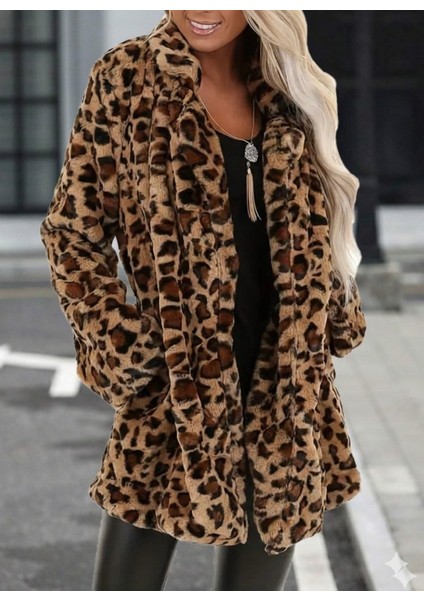 Kadın Uzun Kollu Yakalı Cepli Kısa Peluş Leopar Kaban