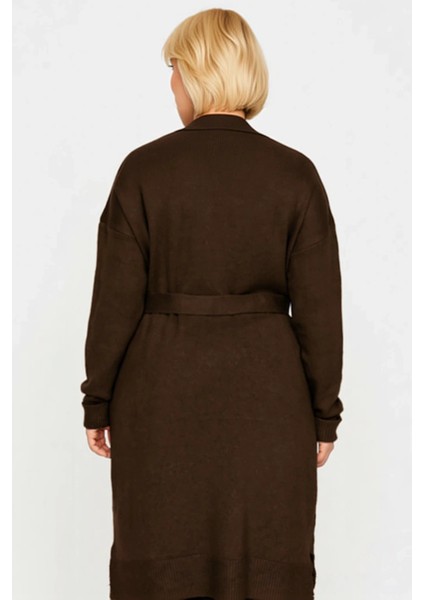 Kadın Giyiminde ve Konforu Birleştiren V Yaka Uzun Triko Hırka Düşük Kol Detayı Rahat Kalıp indirimleri