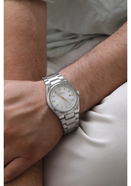 Klasik Tarz Gümüş Çelik Kordonlu Erkek Kol Saati fiyatları