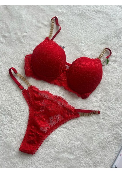 Kırmızı Zincir Detaylı Sütyen Takımı modelleri