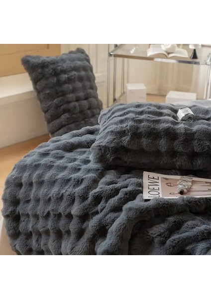 Kalın Peluş Yatak Örtüsü Tek Kişilik ( Set Iki Parça ) Battaniye 155 x 200 cm +1 Adet Yastik Kilif indirimleri