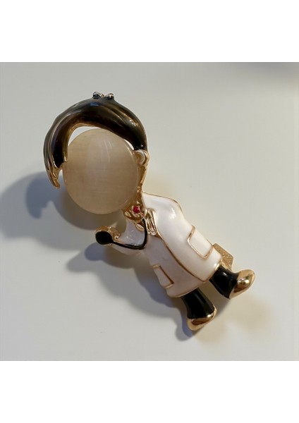 Doktor Temalı Broş Uzunluk 4 cm