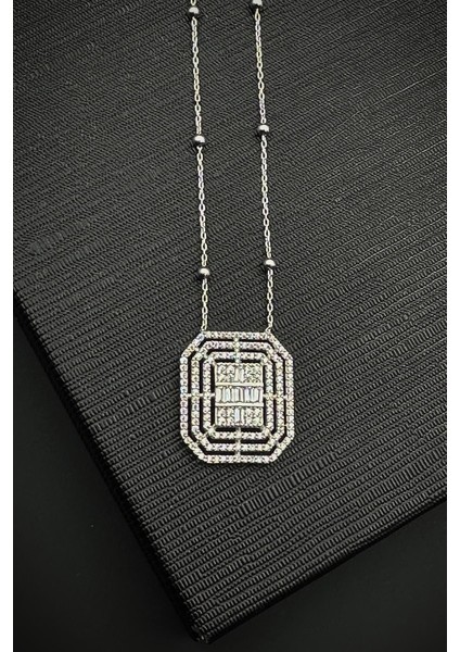 925 Ayar Gümüş Zirkon Taşlı Gümüş Renk Kadın Kolye FRJ30890-990-A fiyatları