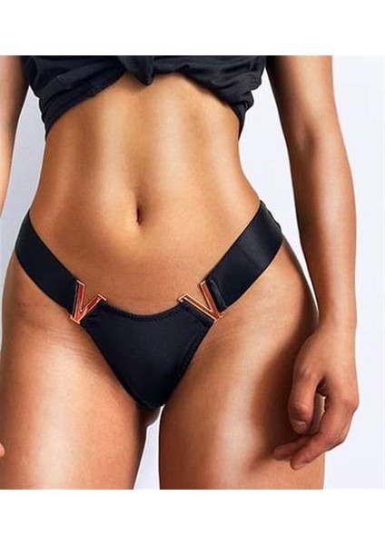 Arias Closet Siyah V Metal Aksesuarlı Fantezi String Tanga