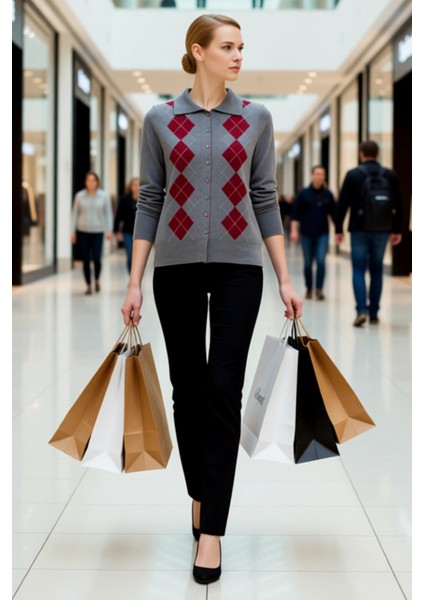 Kadın Baklava Desenli Rahat Kesim Uzun Kollu Düğmeli Merserize Görünümlü Polo Yaka Triko Hırka modelleri