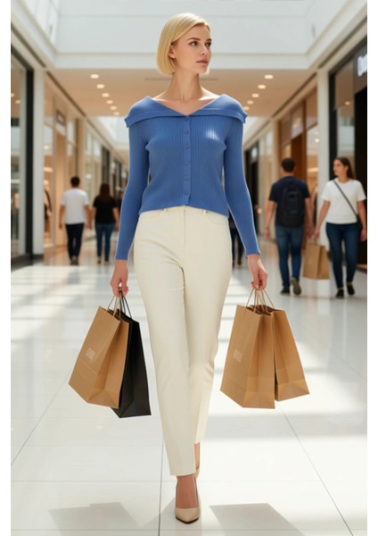 Kadın Devrik Yaka Fitilli Triko Hırka Uzun Kollu Crop Kesim Rahat ve Şık Kombinlerin Vazgeçilmezi modelleri