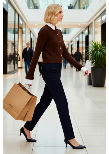 Kadın Klasik Saç Örgü Desenli Önü Düğmeli Uzun Kollu Triko Hırka Kış Sezonu Konforlu Şıklık modelleri