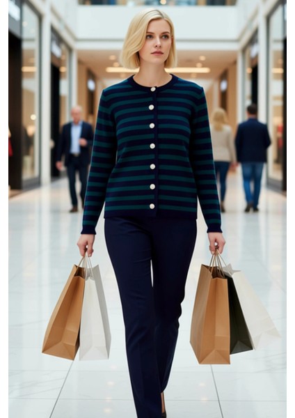 Kadın Çizgili Triko Hırka Ceket Görünümlü Rahat Kesim Uzun Kollu Şık Düğmeli Tasarım Günlük modelleri