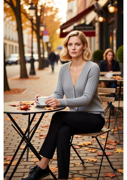 Saç Örgü Dokulu V Yaka Düğmeli Kadın Hırka Yumuşak Dokunuşlu Günlük Şıklık Sunan Zamansız Tasarım fiyatları