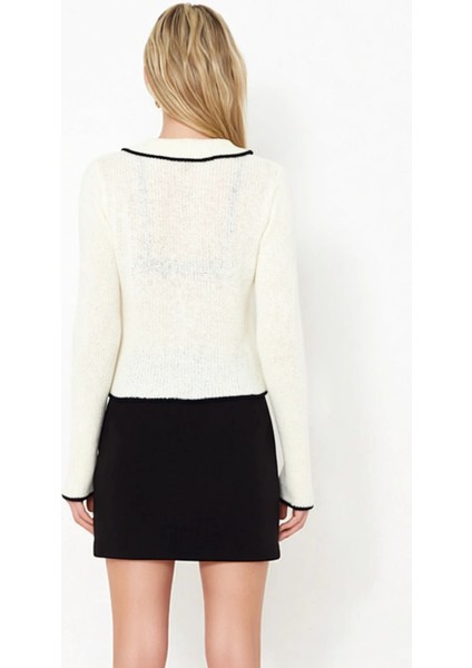 Kadın Triko Hırka Polo Yaka Kontrast Şerit Detaylı Uzun Kollu Rahat Kalıp Kısa Kesim Şıklık indirimleri