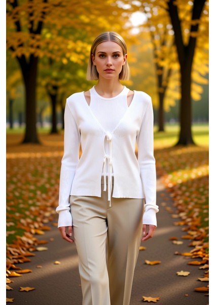 Kadın Şık Triko Hırka ve Askılı Bluz Takımı Modern Kesim Günlük Kombinlerin Vazgeçilmezi Spor