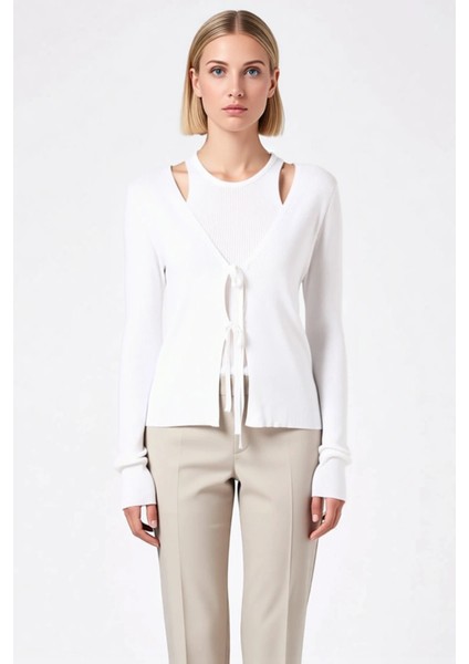 Kadın Şık Triko Hırka ve Askılı Bluz Takımı Modern Kesim Günlük Kombinlerin Vazgeçilmezi Spor fırsatları