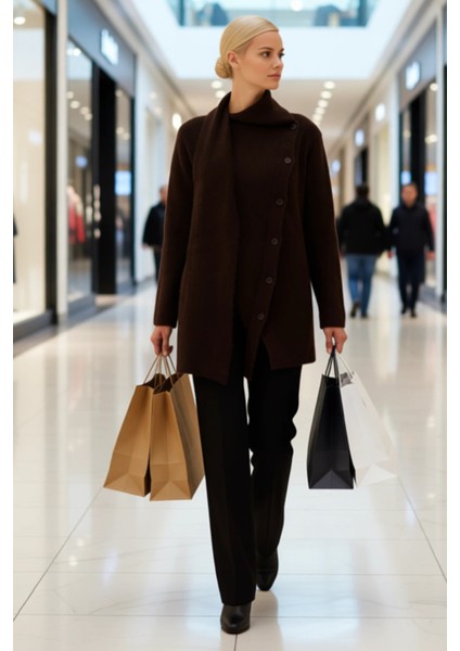 Kadın Asimetrik Düğmeli Atkı Yakalı Selanik Örgü Triko Hırka Kış Sezonu Günlük Şıklık ve Konfor modelleri