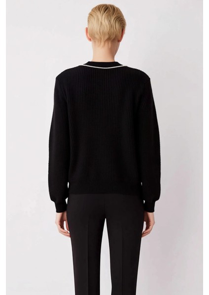 Kadın Ribanalı Bisiklet Yaka Inci Detaylı Düğmeli Triko Hırka Şık ve Konforlu Kombinler Oluşturun indirimleri