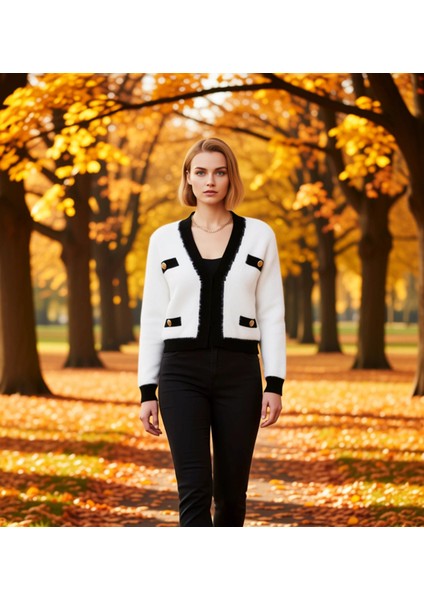 Kadın Tüylü Yumoş Iplikli Kısa Kesim Triko Hırka V Yaka Uzun Kollu Şık Tasarım Gündüz Gece