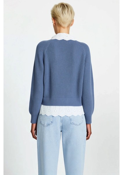 Kadın Crop Garnili V Yaka Triko Hırka Zarif Düğme Detayları ile Şık ve Konforlu Bir Seçim Her indirimleri