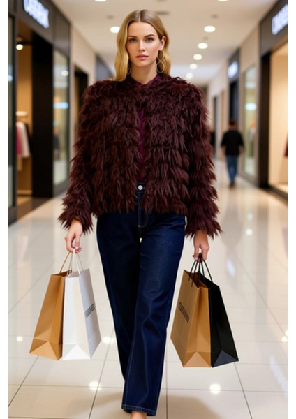 Ozel Koleksiyon Mont Gorunumlu Genis Kalip Yumusak Tuylu Dokulu Triko Hirka Kadin Giyim Urunu modelleri