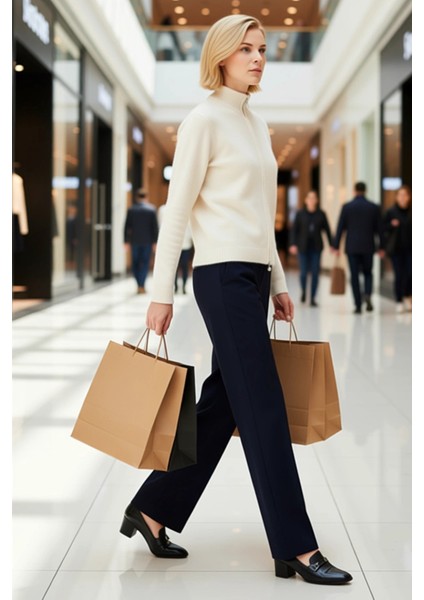 Kadın Fermuarlı Dik Yaka Papatya Detaylı Triko Hırka Günlük Şıklık ve Konfor Sunan Zarif Bir Parça modelleri