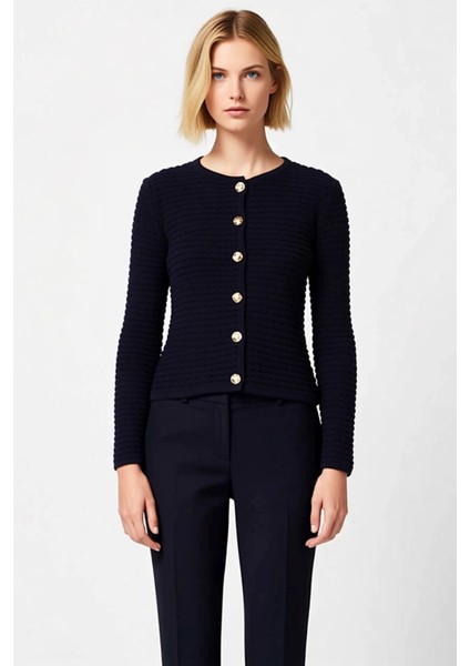 Kadın Dokulu Triko Hırka Bisiklet Yaka Uzun Kollu Düğme Detaylı Günlük Şıklık ve Konfor Şık fırsatları