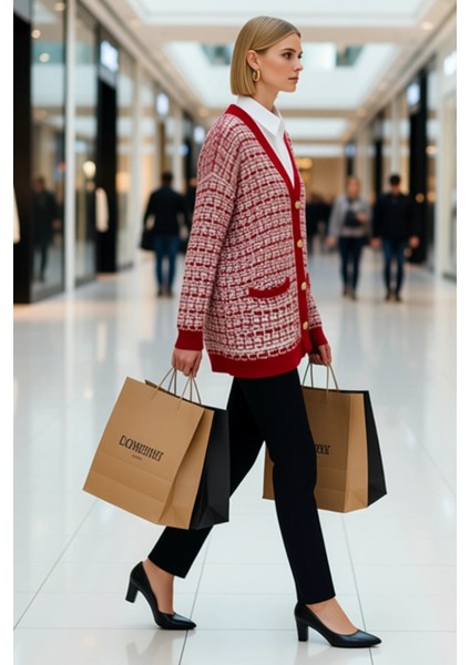 Kadın Geniş Kalıp V Yaka Düşük Kol Dokulu Simli Tüvit Görünümlü Uzun Triko Hırka Düğmeli Şık modelleri