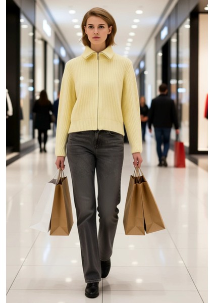 Kadın Geniş Kalıp Fermuarlı Triko Hırka Günlük Stilinizi Tamamlayan Yumuşak Dokunuş ve Konfor modelleri