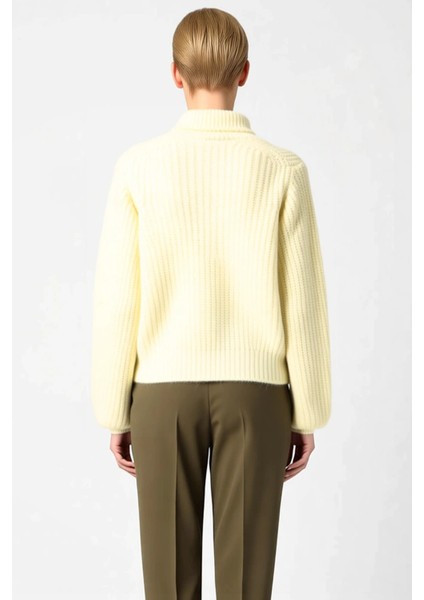 Kadın Geniş Kalıp Fermuarlı Triko Hırka Günlük Stilinizi Tamamlayan Yumuşak Dokunuş ve Konfor indirimleri