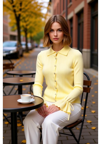 Kadın Zamansız Şıklık Fitilli Polo Yaka Uzun Kollu Manşet Bağlama Detaylı Düğmeli Triko Hırka fiyatları