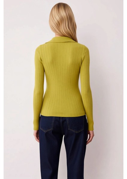 Kadın Polo Yaka Vücuda Oturan Uzun Kollu Fitilli Triko Hırka Günlük Şıklık ve Sunan Tasarım indirimleri