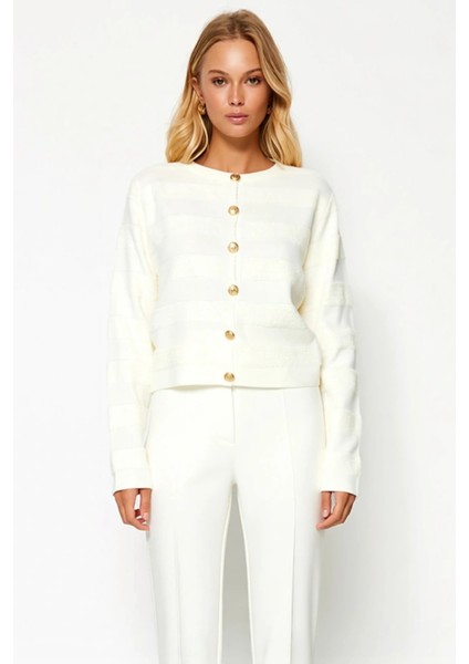 Kadın Dokulu Bisiklet Yaka Crop Triko Hırka Uzun Kollu Şık Düğmeli Rahat Kalıp Günlük Şıklık Sunar fırsatları