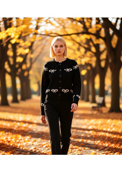 Genç Kız Yumuşak Dokulu Fiyonk Desenli Bebe Yaka Standart Kesim Uzun Kollu Rahat Günlük Triko Hırka