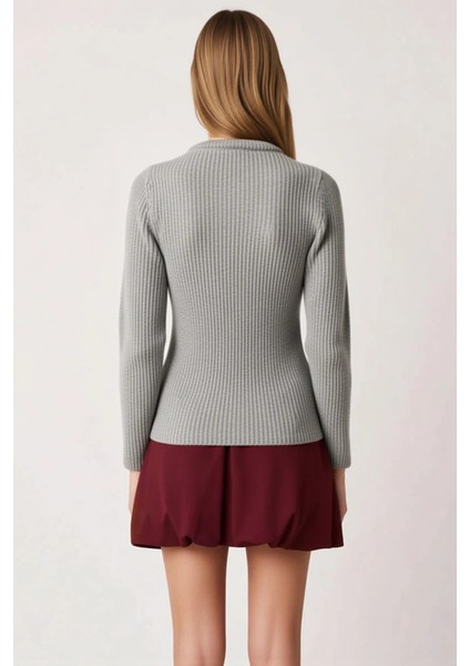 Kadın Vücuda Oturan Fitilli Dokulu Bisiklet Yaka Uzun Kollu Düğmeli Günlük Örme Triko Hırka indirimleri