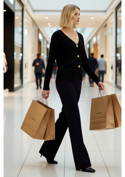 Kadın Şık V Yaka Düğmeli Triko Hırka Zamansız Tasarımıyla Gündelik ve Özel Anlara Uyum Sağlayan modelleri