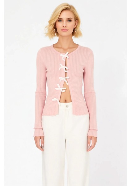 Kadın Özel Iplik Dokulu Fit Kesim Uzun Kollu Kurdele Detaylı Triko Hırka Günlük Şıklık Şık fırsatları