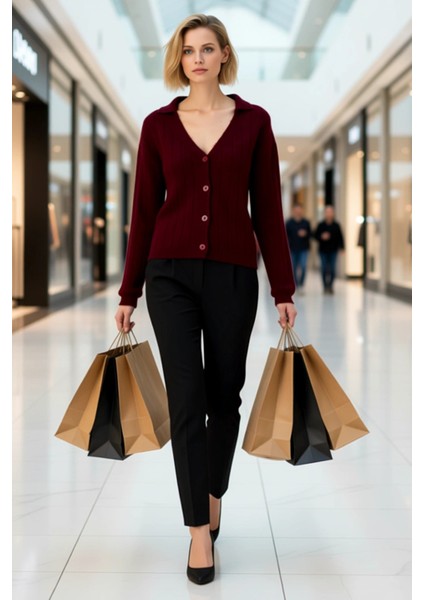 Modern Kadın Giyiminin Vazgeçilmezi Polo Yaka Uzun Kollu Triko Hırka Her An Şıklık Sunar ve Konfor modelleri