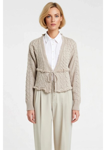 Kadın Crop Saç Örgü Triko Hırka Fonksiyonel Dayanıklı Kaliteli Konforlu Estetik Premium Şık fırsatları