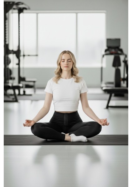 Vücut Şekillendirici Beli Agraflı Korse Tayt – Yüksek Bel, Toparlayıcı ve Esnek Kumaş modelleri